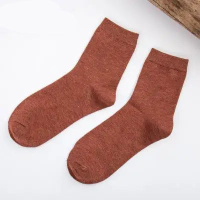 Cozy brown cotton socks for comfort and style, perfect for everyday wear.