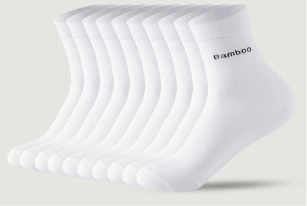 Pack of 8 white bamboo socks, soft and breathable, ideal for everyday comfort.
