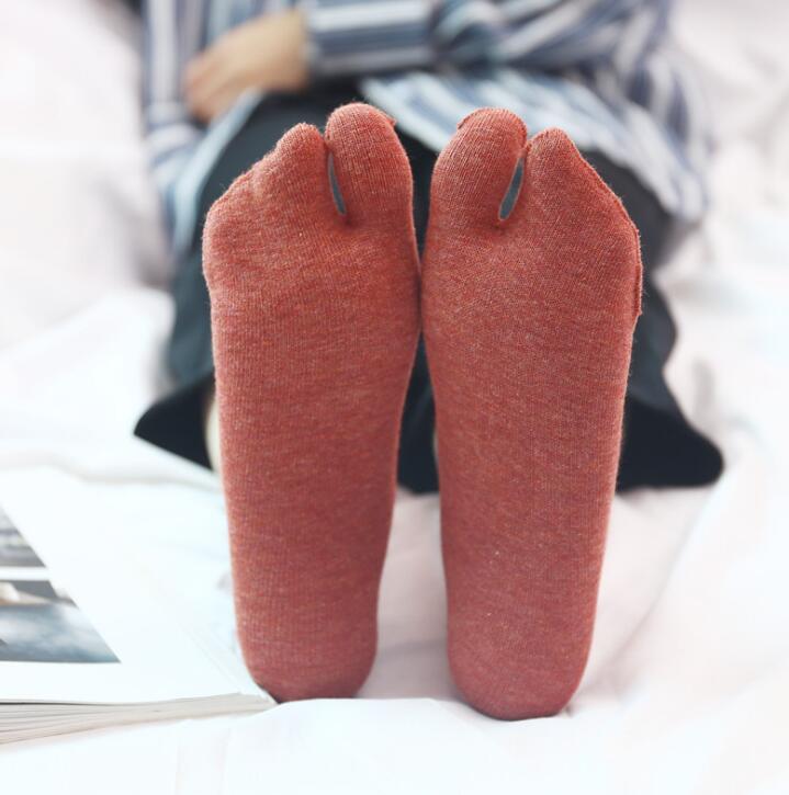 Breathable Bamboo Two-Toe Socks For Women