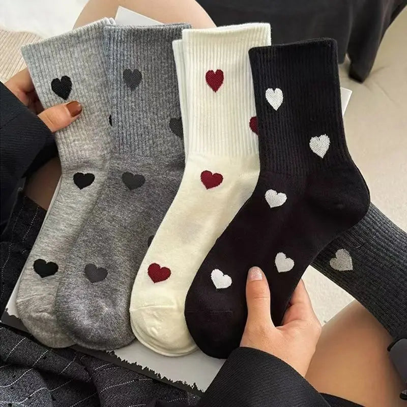 Women's Heart Pattern Mid Calf Socks